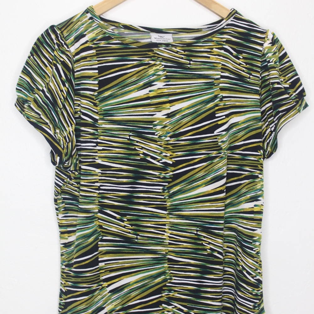 Soft Green Pattern Shirt (Petite PL)